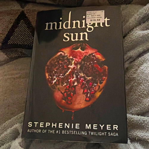 Stephenie meyer midnight sun - stephenie,