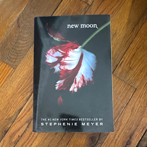 Stephenie meyer new moon the - meyer,
