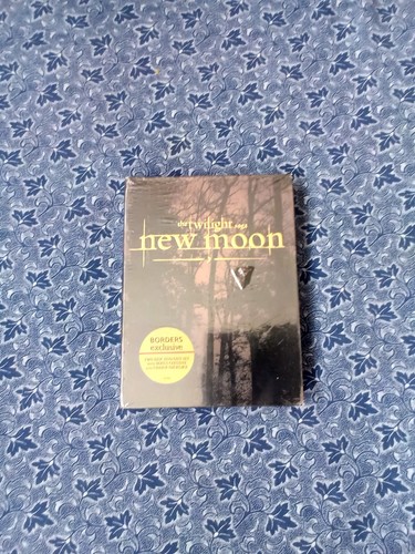 The twilight saga new - the,