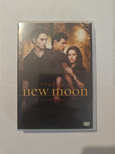 New moon the twilight - moon., saga