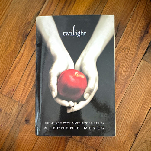Twilight the saga - (the,